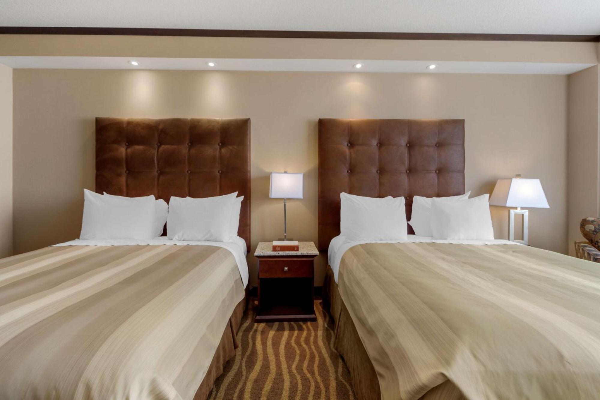 Best Western Premier Denham Inn & Suites Leduc Luaran gambar
