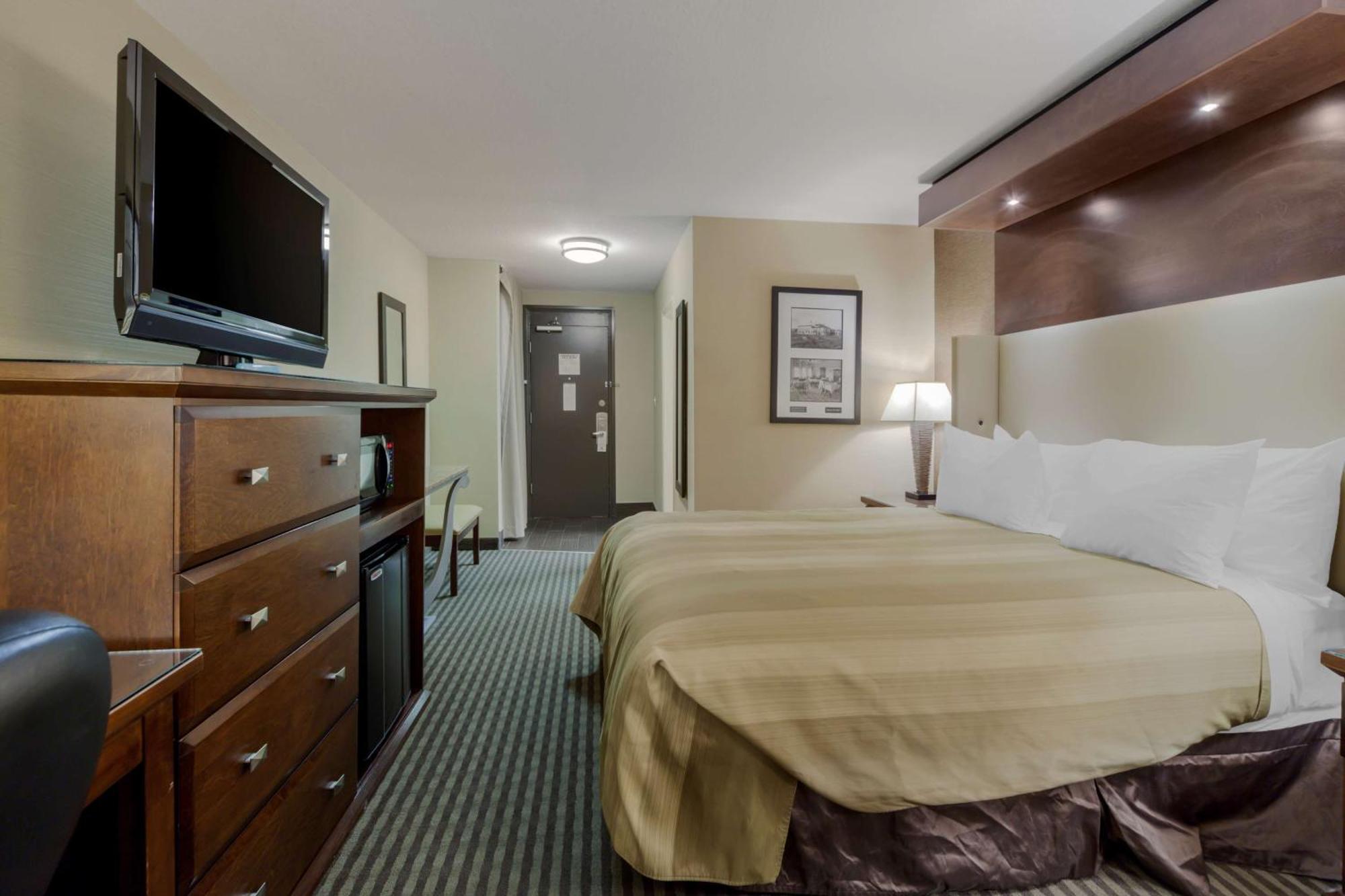 Best Western Premier Denham Inn & Suites Leduc Luaran gambar