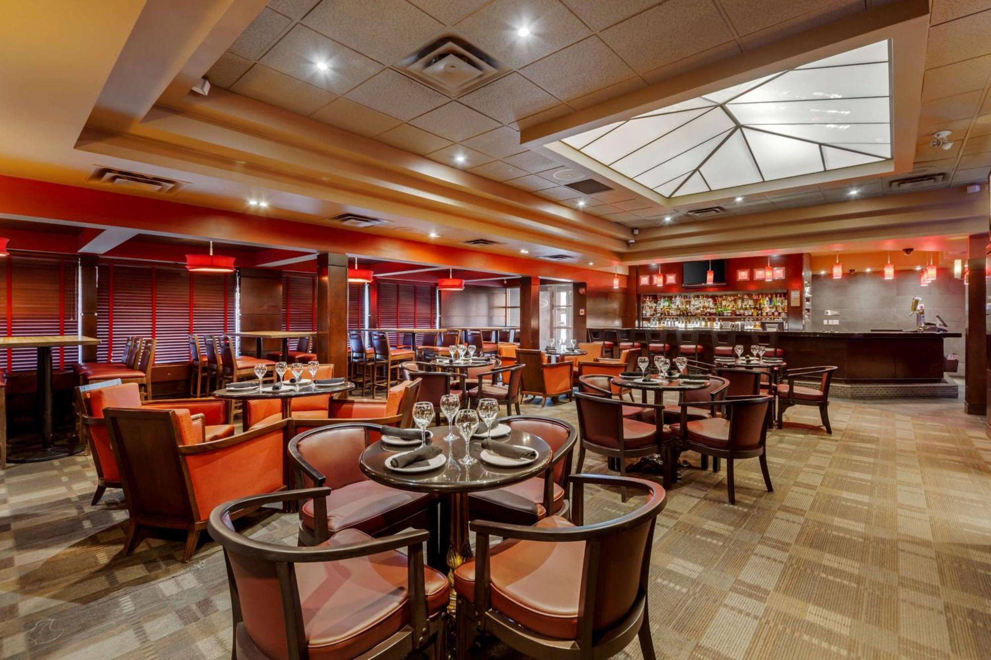 Best Western Premier Denham Inn & Suites Leduc Luaran gambar