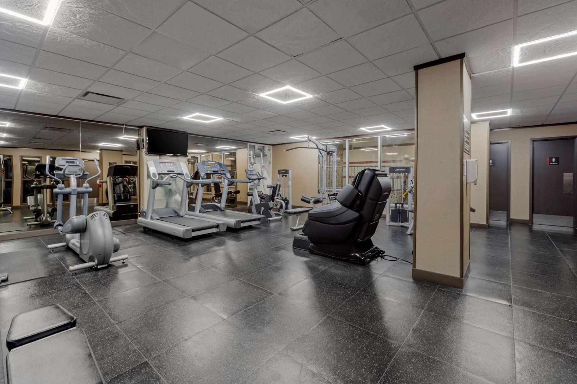 Best Western Premier Denham Inn & Suites Leduc Luaran gambar