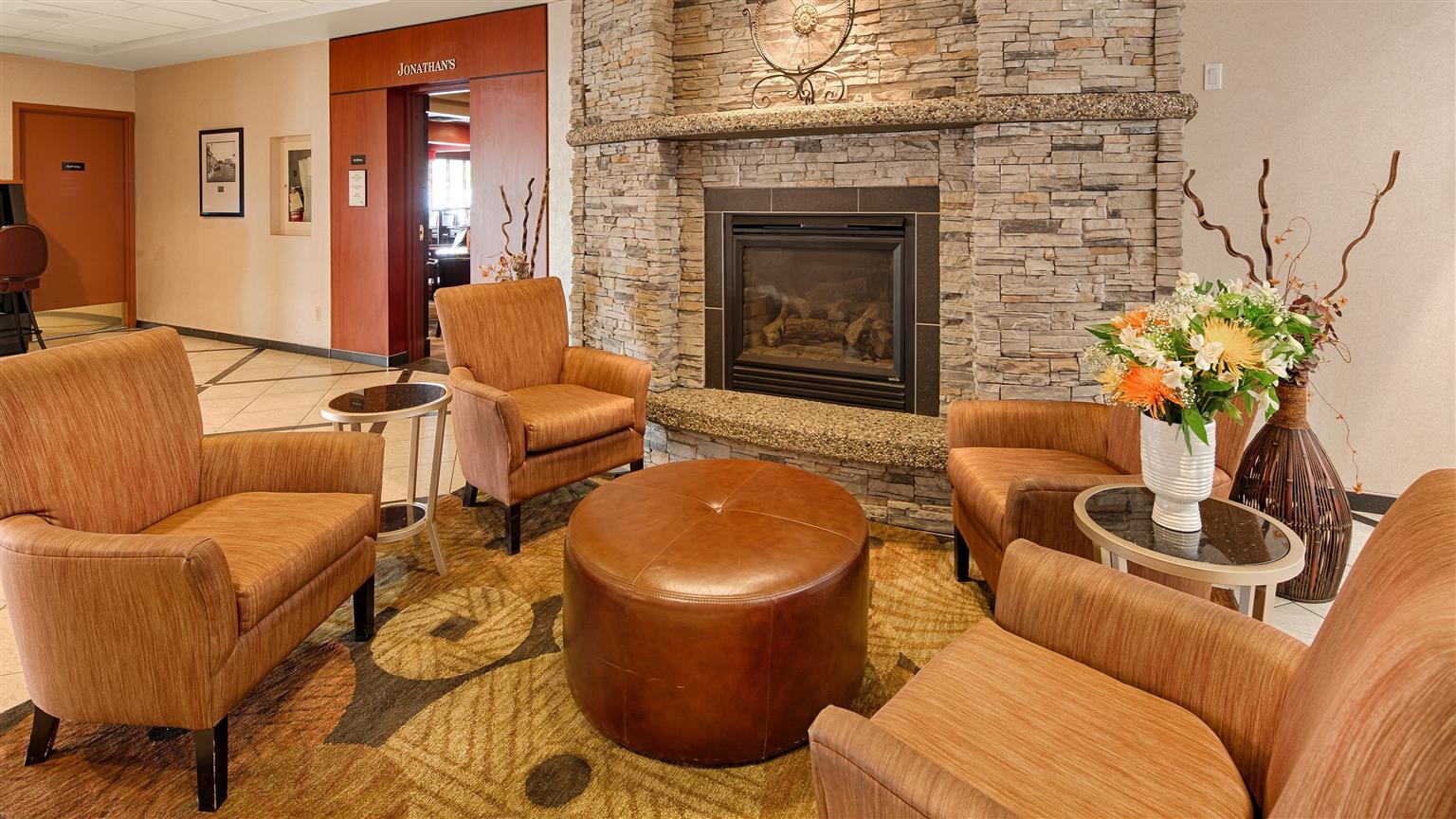 Best Western Premier Denham Inn & Suites Leduc Luaran gambar